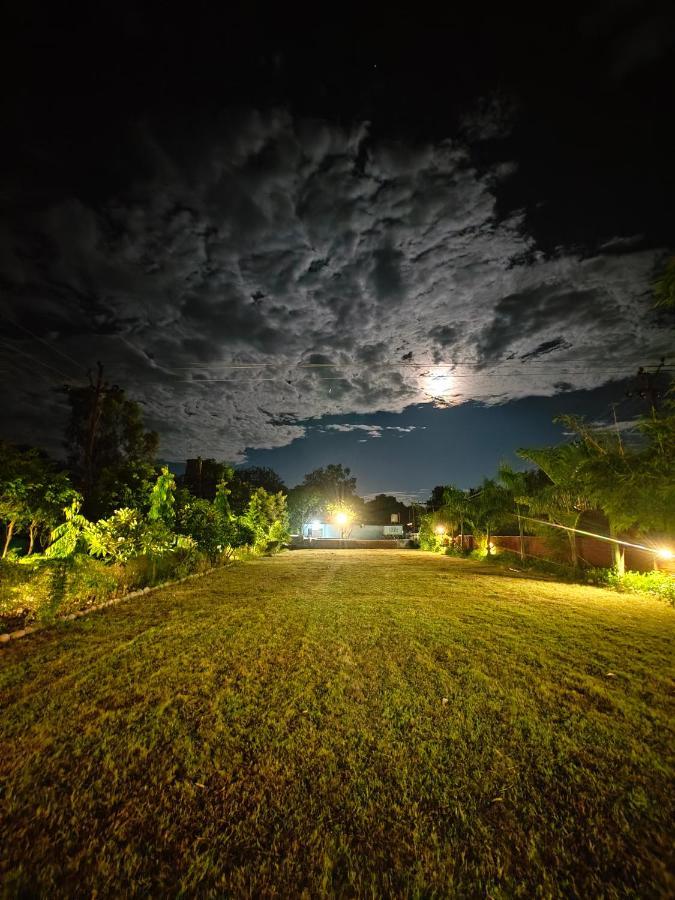 Wanderlust Corbett Resort Garjia ภายนอก รูปภาพ