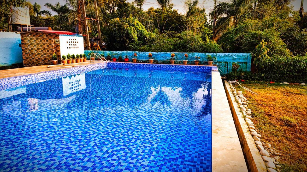 Wanderlust Corbett Resort Garjia ภายนอก รูปภาพ