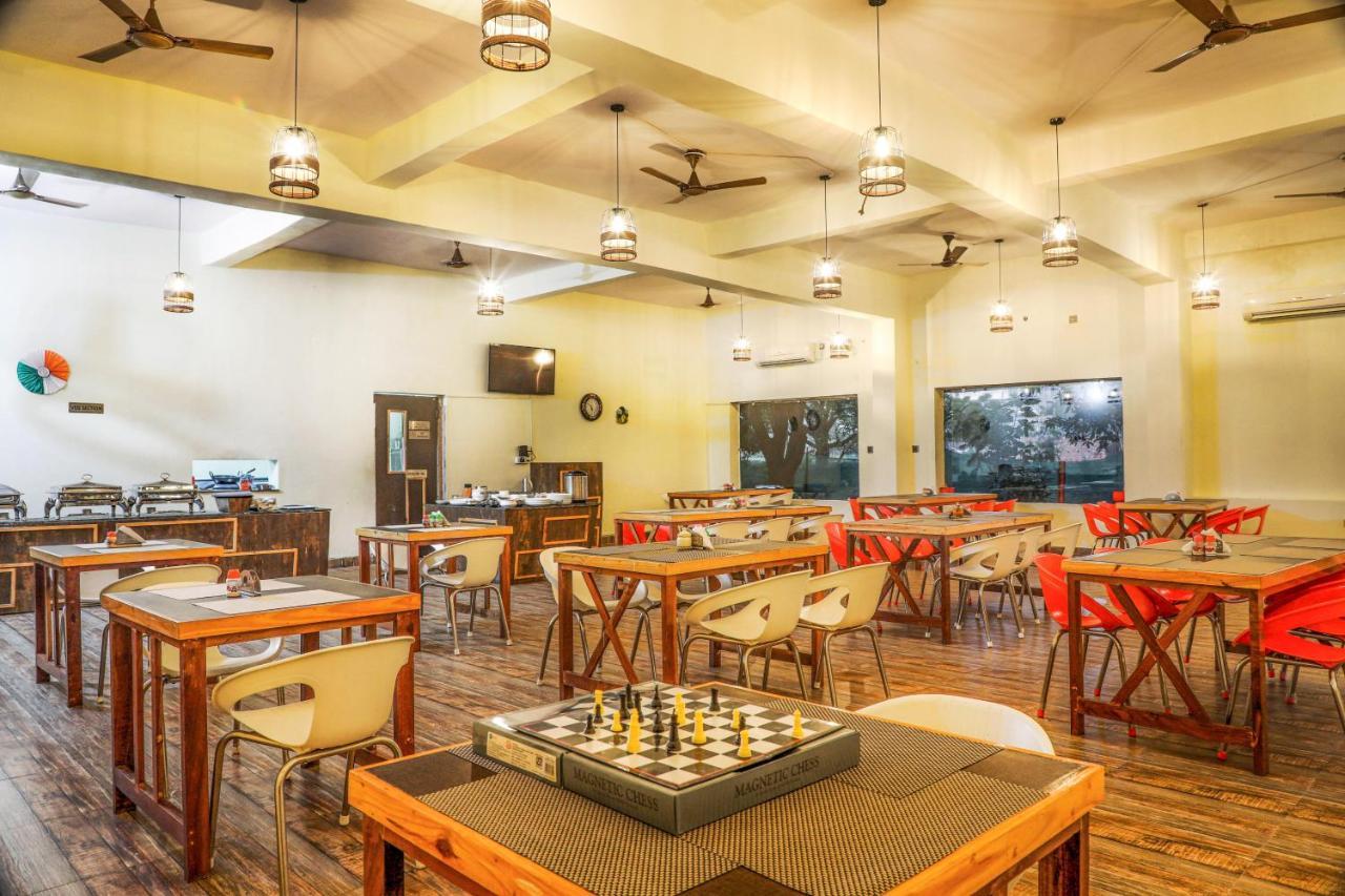 Wanderlust Corbett Resort Garjia ภายนอก รูปภาพ