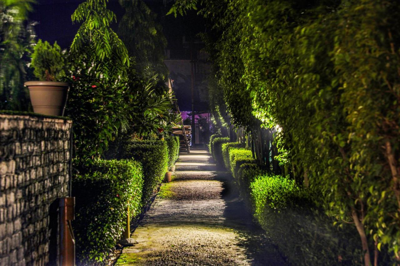 Wanderlust Corbett Resort Garjia ภายนอก รูปภาพ